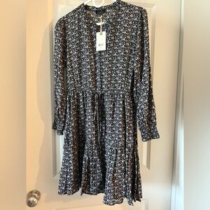 NWT women’s Lucky brand long sleeve dress, size small.